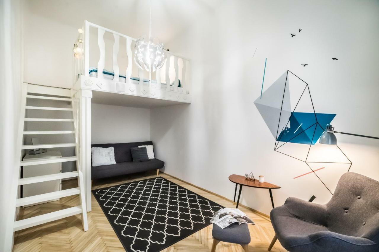 Bpr Colorlib Art Apartment Budapest Ngoại thất bức ảnh