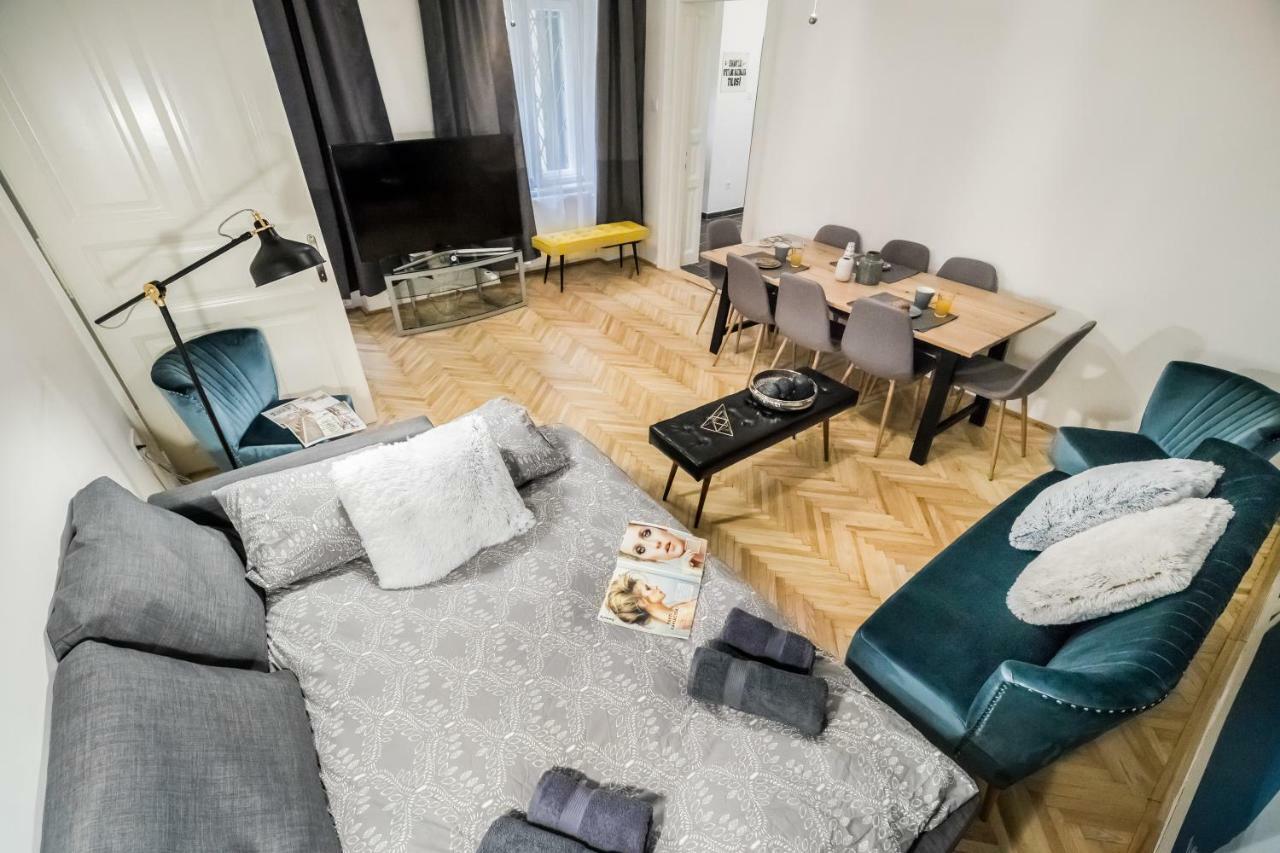 Bpr Colorlib Art Apartment Budapest Ngoại thất bức ảnh