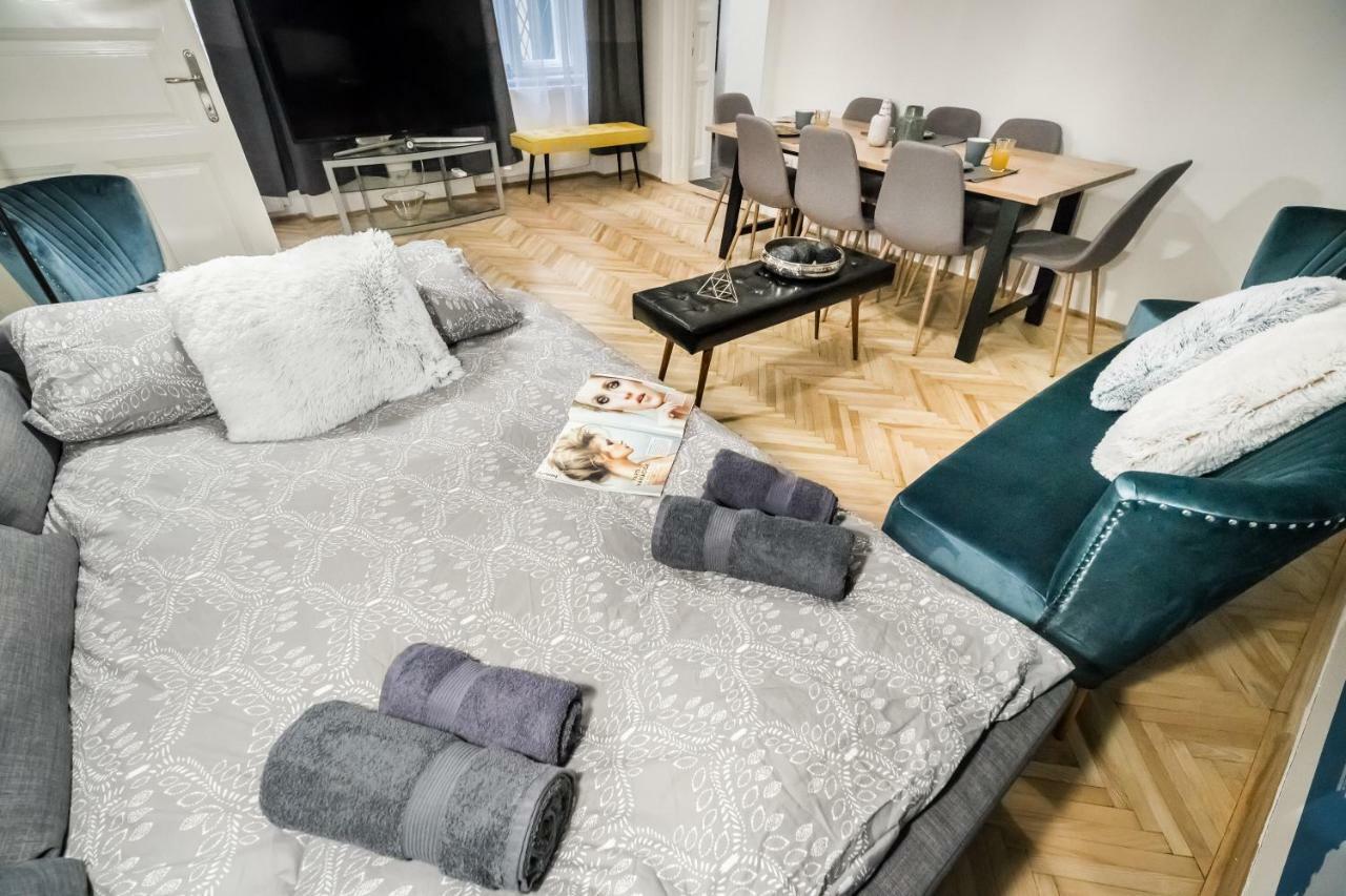 Bpr Colorlib Art Apartment Budapest Ngoại thất bức ảnh